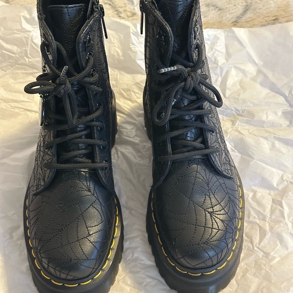 Dr Martens Wednesday Addams Jadon Boot  Womens Size 6 - Picture 5 of 11